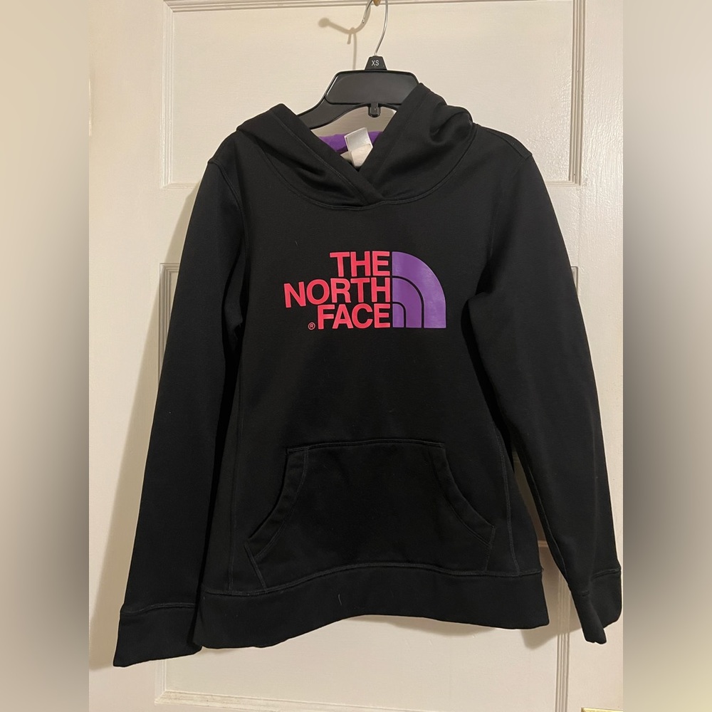 The North Face pull over hoodie women’s small